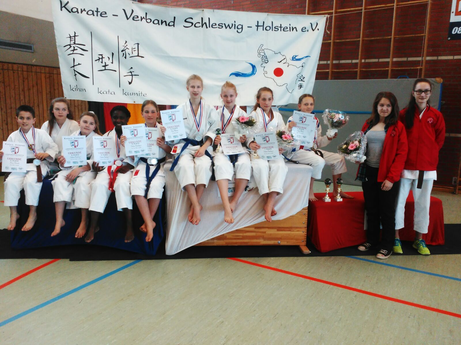 Gruppenbild - Bild zum Beitrag "Landesmeisterschaft Kinder – Junioren 2016"